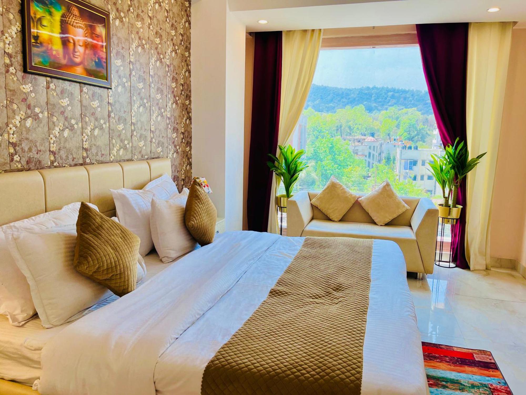 Hotel Golden Temple View By La Casa, Amritsar #Top Rated #Most Awarded #Swimming Pool #Prime Location #Luxury Rooms #Parking #Rooftop Cafe Dış mekan fotoğraf